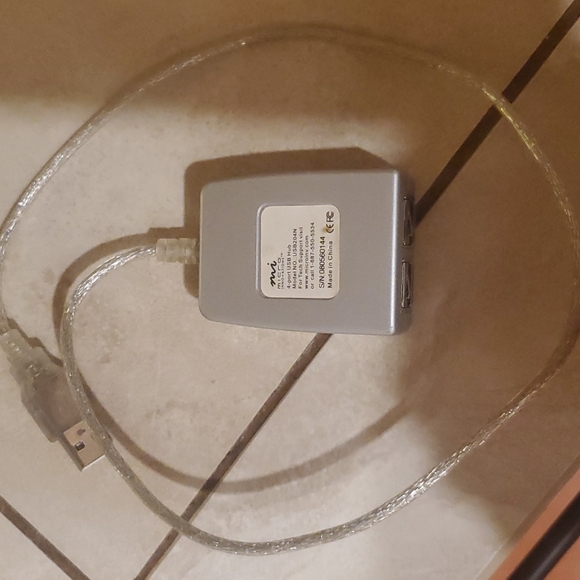 Silver Micro 4 Port USB Hub USB204N - Picture 2 of 3